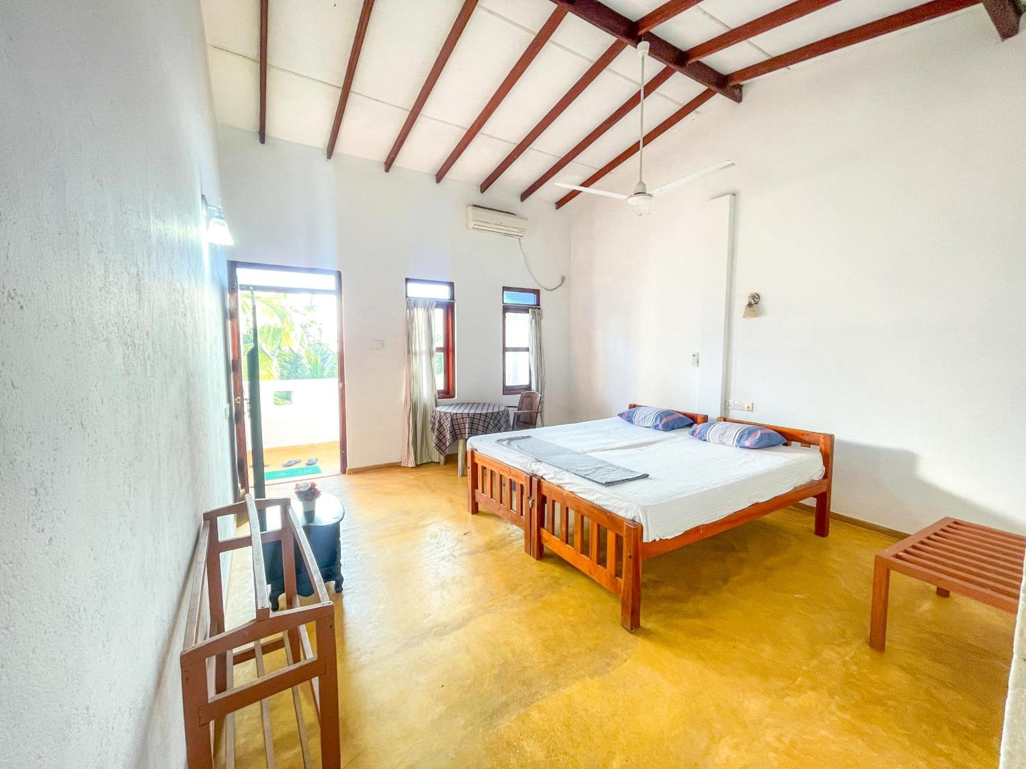 Summer Lodge-Tangalle Exterior photo